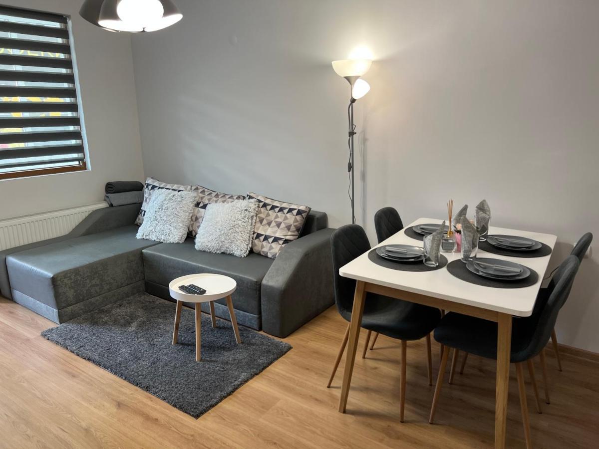 Top Center Apartment In Veliko Tarnovo Kültér fotó